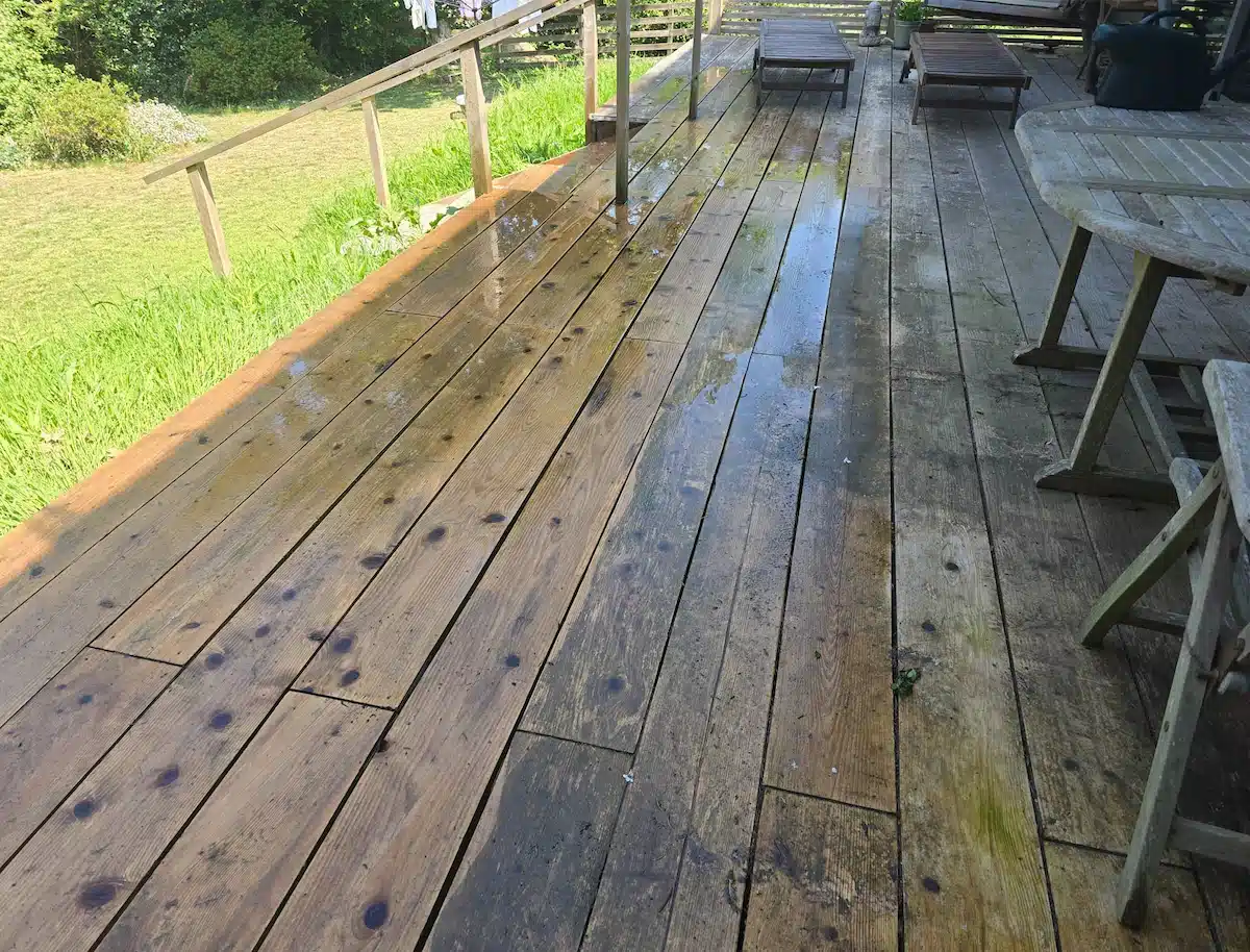 Wooden decking cleaning on the Isle of Wight